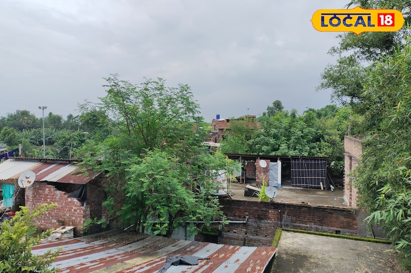 আবহাওয়া দপ্তরের পূর্বাভাস অনুযায়ী, আগামী রবিবার এবং সোমবার আবার‌ও বৃষ্টিপাত বাড়বে দক্ষিণবঙ্গে। বজ্রবিদ্যুত সহ ভারী বৃষ্টিপাত হ‌ওয়ার সম্ভাবনা থাকছে রবিবার ও সোমবার বলে জানিয়েছে আবহাওয়া দফতর।