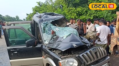 দূর্ঘটনাগ্রস্থ গাড়ি