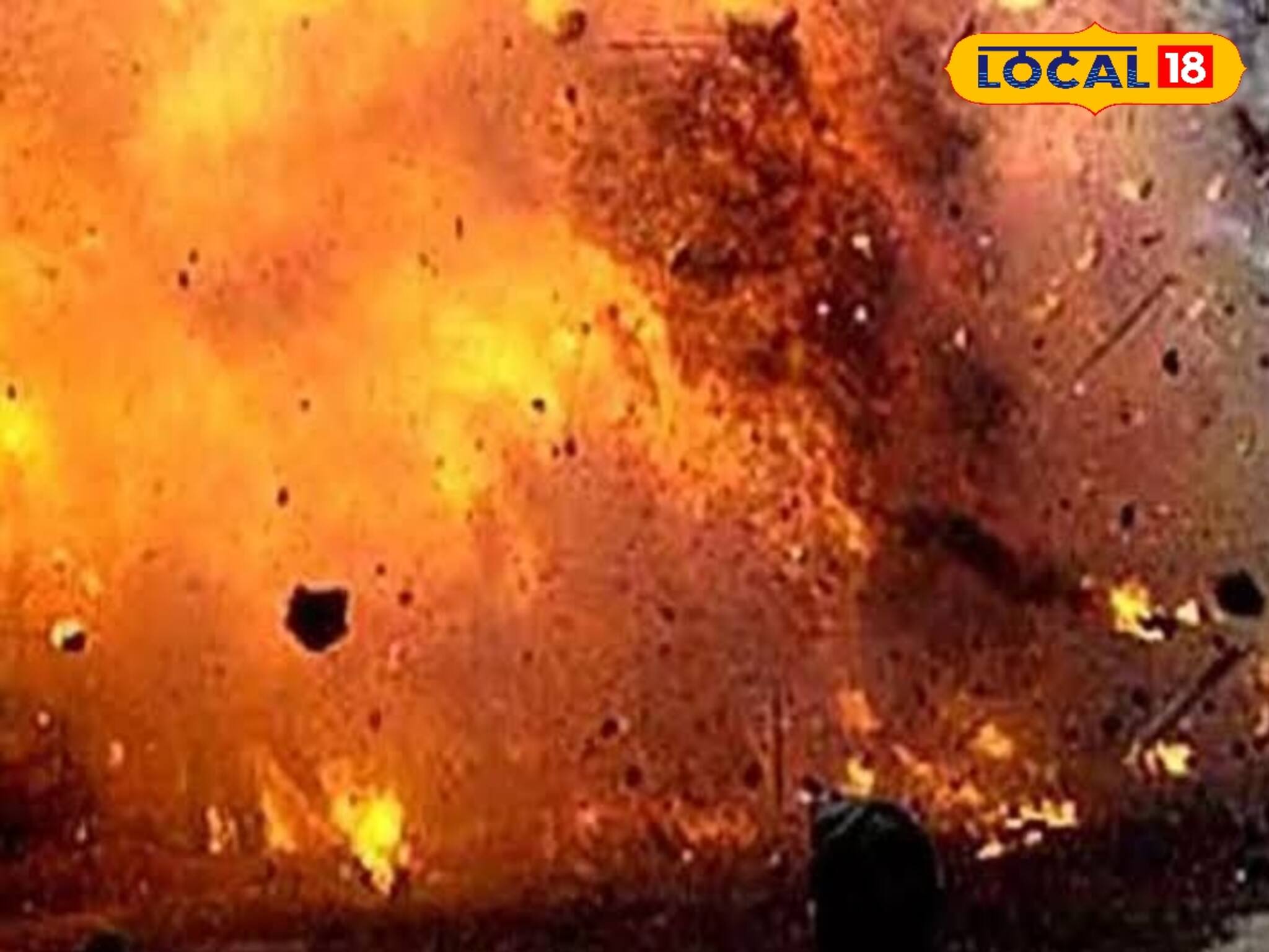 আচমকা বিকট শব্দ! বাড়িতেই ঘটল ভয়ঙ্কর বিস্ফোরণ, জয়নগরে আহত এক মহিলা-সহ ৩