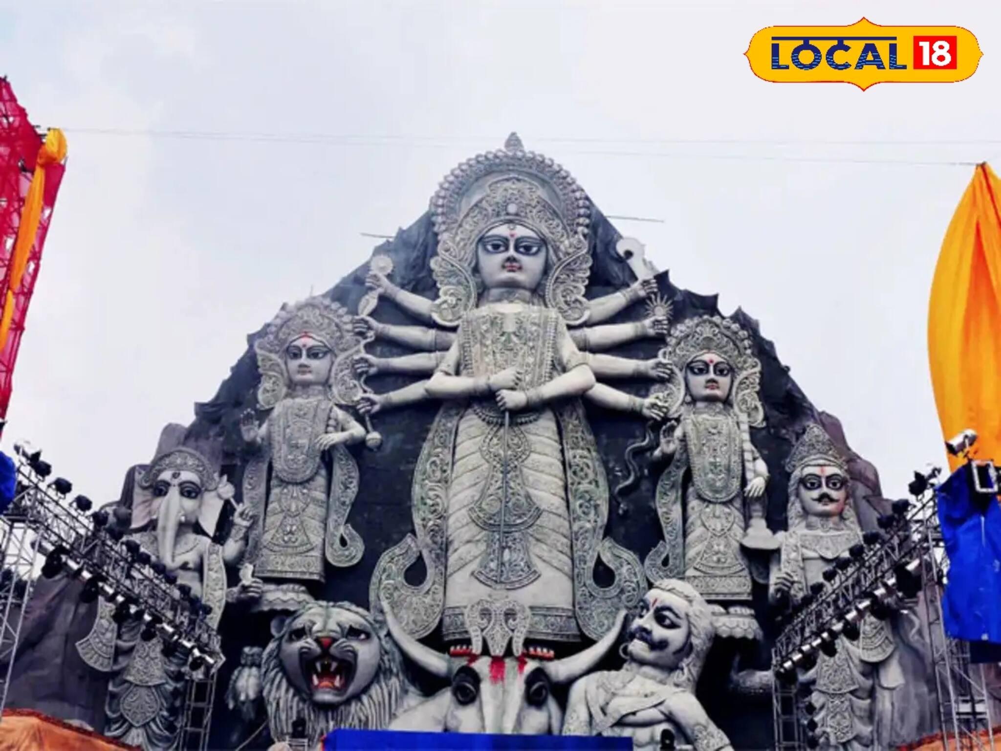 আসছে প্রথম ৫১ ফুটের দুর্গা প্রতিমা, হাঁ করে দেখবেন দর্শক! এবারের পুজোয় কোথায় এই চমক?