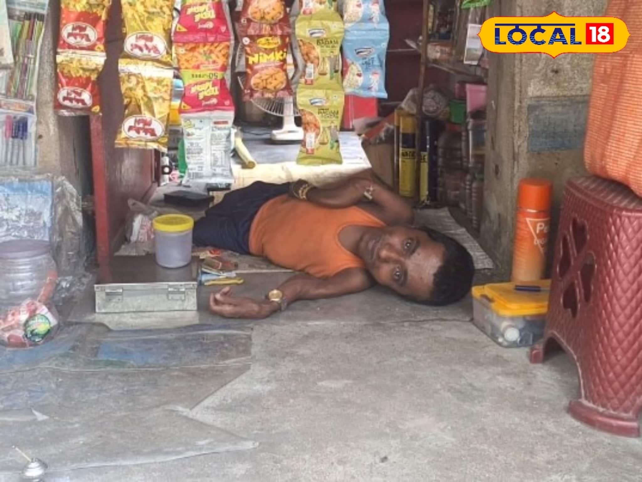 ভাগ্যের নিষ্ঠুর পরিহাসের কাছে মাথা নোয়াননি, নিরন্তর লড়াই করে চলেছেন বাঁকুড়ার জয়দেব