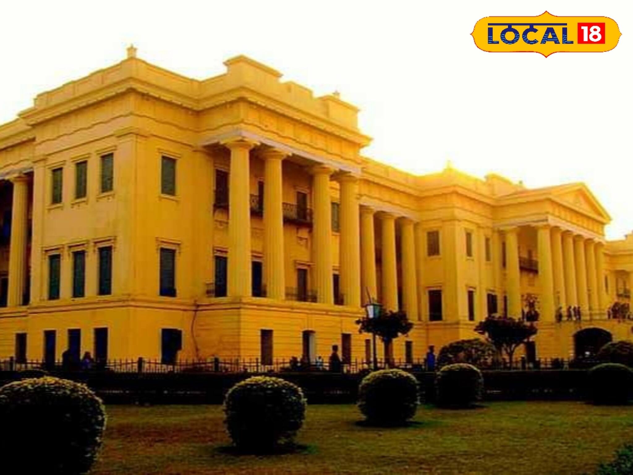 হাজারদুয়ারিতে হাজার দরজার গোলকধাঁধা! কিন্তু সত্যি কি হাজারটি দরজা আছে? জানুন কাহিনি