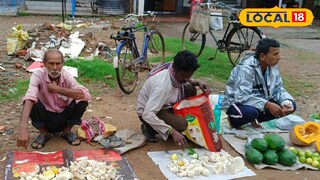 জঙ্গলমহলের ছাতু বিক্রি করছেন বিক্রেতারা জঙ্গলমহলের ছাতু বিক্রি করছেন বিক্রেতারা