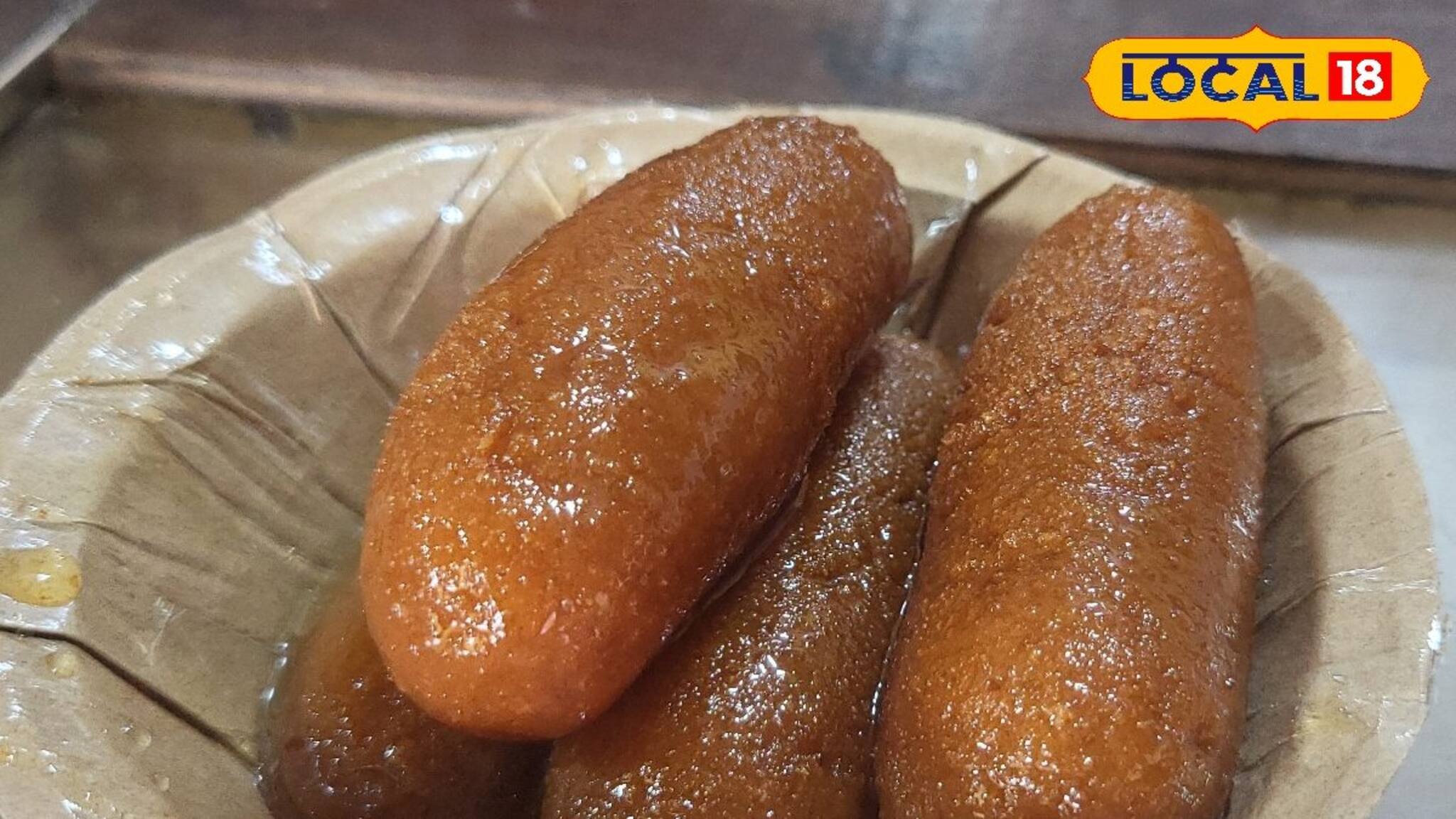 কড়া রসের পাকে ছানার যুগলবন্দিতে তৈরি কাজী নজরুলের প্রিয় রসলাল মিষ্টি স্বাদের রাজা!