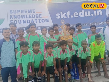 Football News: বাঙালির রক্তে ফুটবল, আইএফএ আয়োজিত ছোটদের স্কুল ফুটবলে সেরা হল শ্যামসুন্দরপুর হাইস্কুল Football News: বাঙালির রক্তে ফুটবল, আইএফএ আয়োজিত ছোটদের স্কুল ফুটবলে সেরা হল শ্যামসুন্দরপুর হাইস্কুল