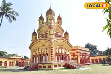নদীর তীরে একাধিক মন্দিরের পাশাপাশি ঐতিহাসিক কুঞ্জ! গঙ্গার হাওয়ায় শামিল হন সান্ধ্য সফরে নদীর তীরে একাধিক মন্দিরের পাশাপাশি ঐতিহাসিক কুঞ্জ! গঙ্গার হাওয়ায় শামিল হন সান্ধ্য সফরে