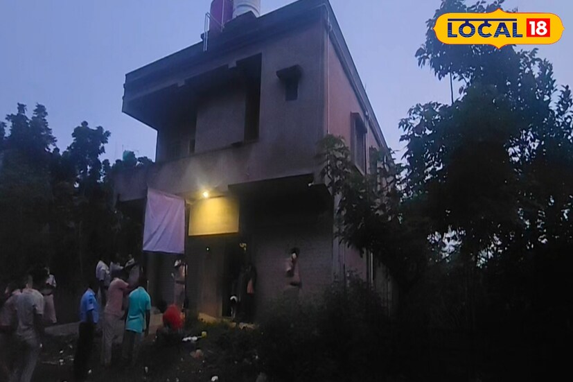 *ভগবানগোলা সার্কেলের এসডিপিও বিমান হালদার জানান, 