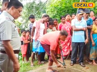 সৎকার্য সেরে বাড়ি ফেরা হলনা শ্মশান যাত্রীর সৎকার্য সেরে বাড়ি ফেরা হলনা শ্মশান যাত্রীর