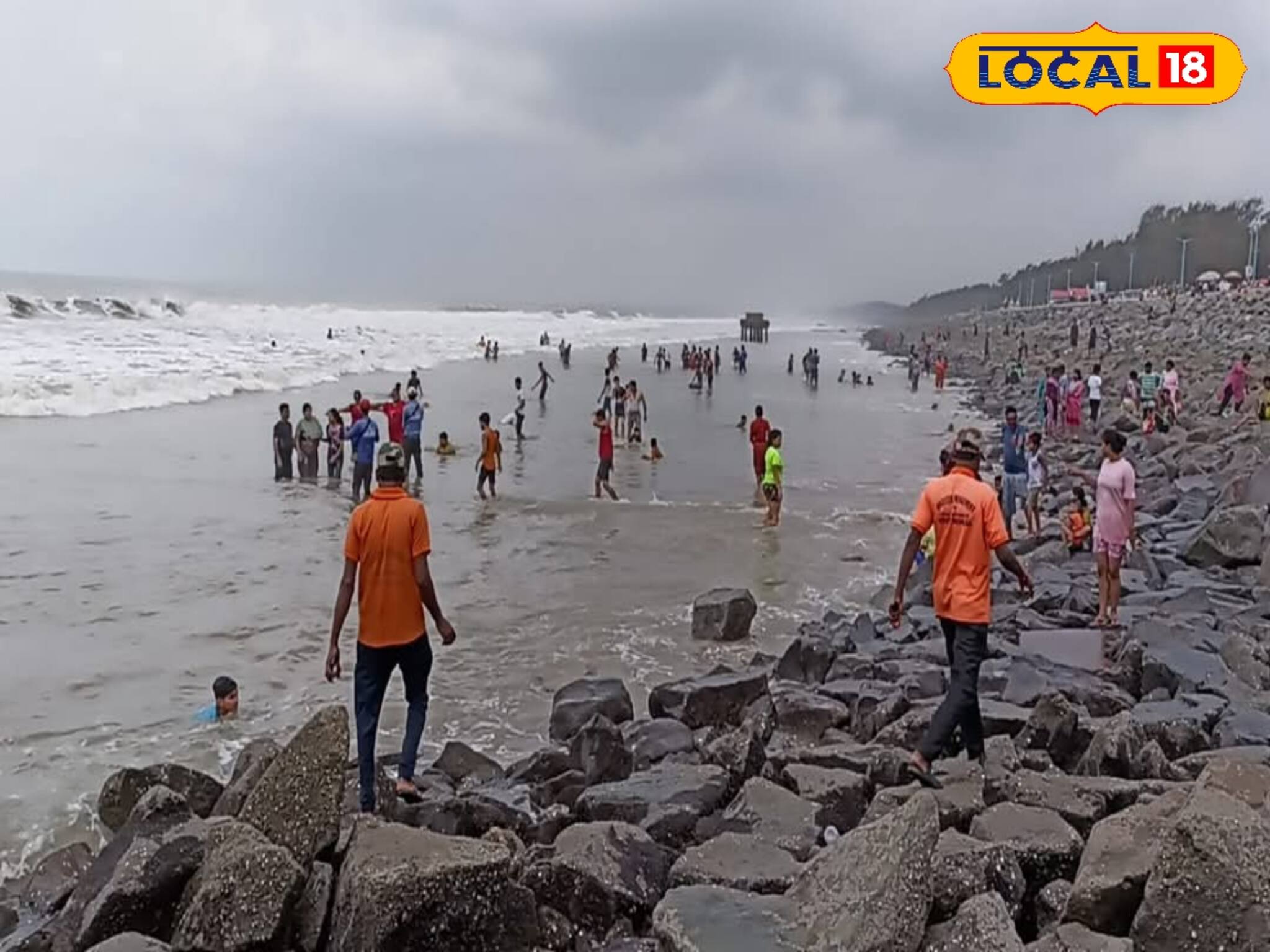 বঙ্গোপসাগরে নতুন করে নিম্নচাপ তৈরির প্রবল সম্ভাবনা, মুষলধারে বৃষ্টিতে ভিজবে বাংলা