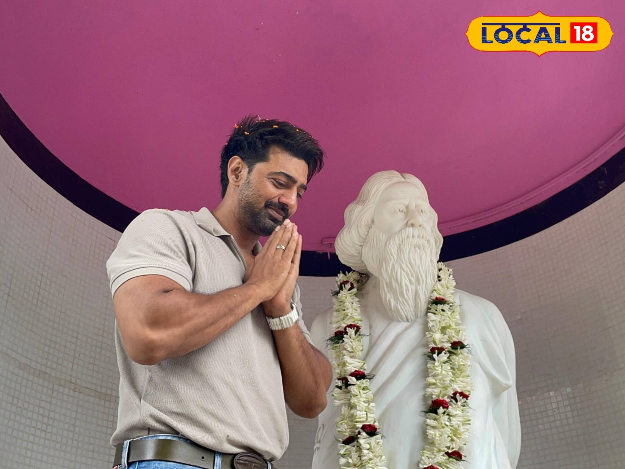 ঘাটাল কলেজে হাজির দেব, অভিনেতা-সাংসদকে দেখেই শোরগোল পড়ুয়াদের! দেখুন কী কাণ্ড