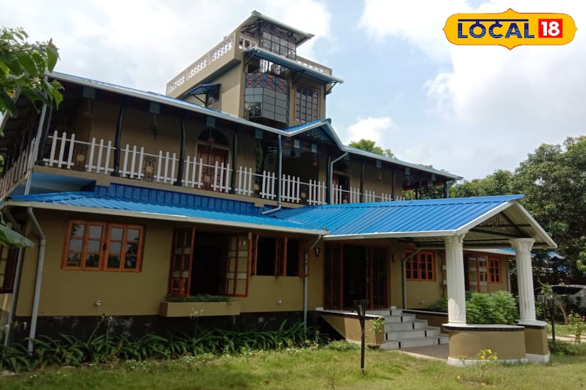 *প্রকৃত হোমস্টে: নদিয়ার ভীমপুর চাঁদপুর গ্রামে একটি জমিদার বাড়ির আদলে তৈরি করা বাংলো। জমিদার আমলের না হলেও সম্পূর্ণ সেই আদলেই তৈরি করা হয়েছে এটি। প্রত্যন্ত গ্রামের মনোরম পরিবেশের মধ্যে এই বাড়িতে দু'দিন কাটালে শরীর ও মন দুই-ই হবে চাঙ্গা। এখানেও তাদের নিজস্ব ওয়েবসাইটে বুক করে আসা যেতে পারে।