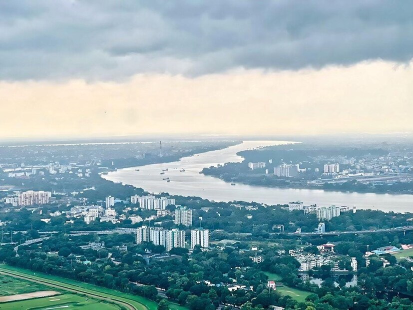 West Bengal Weather Update: ঘূর্ণাবর্তে সক্রিয় মৌসুমি বায়ু, রাজ্যে তুমুল বর্ষণের পূর্বাভাস ! বেশ কিছু এলাকায় হতে পারে অতি ভারী বৃষ্টি