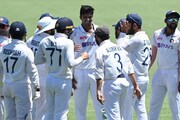 এক কানে শুনতে পান না! ভারতীয় দলের কোন ক্রিকেটার জানেন? নাম শুনলে চমকে যাবেন