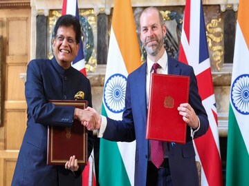 সস্তা হবে স্কচ, হুইস্কি, বৈদ্যুতিক গাড়ি, ঐতিহাসিক ভারত–ব্রিটেন মুক্ত বাণিজ্য চুক্তি সস্তা হবে স্কচ, হুইস্কি, বৈদ্যুতিক গাড়ি, ঐতিহাসিক ভারত–ব্রিটেন মুক্ত বাণিজ্য চুক্তি