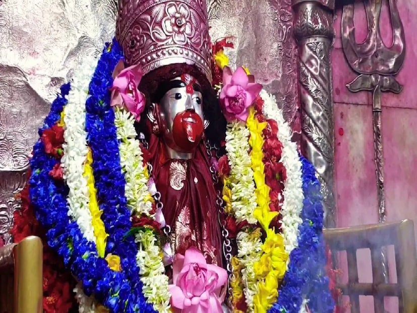 এ বছরের কৌশিকী অমাবস্যা কবে? কখন শুরু-কখন শেষ ভাদ্র অমাবস্যা তিথি? ঠিক কোন সময়ে পুজো দিলে সর্বাধিক পুণ্যলাভ? পুজোর সঠিক নিয়ম জানুন এ বছরের কৌশিকী অমাবস্যা কবে? কখন শুরু-কখন শেষ ভাদ্র অমাবস্যা তিথি? ঠিক কোন সময়ে পুজো দিলে সর্বাধিক পুণ্যলাভ? পুজোর সঠিক নিয়ম জানুন