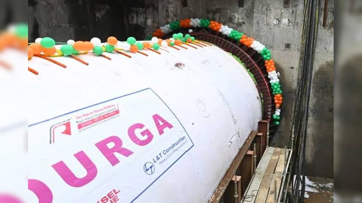 Kolkata Metro Work: বউবাজার থেকে শিক্ষা, টানেল বোরিং মেশিন নিয়ে সাবধানী মেট্রো, বিশেষ নজর একাধিক গুরুত্বপূর্ণ বিল্ডিংয়ে