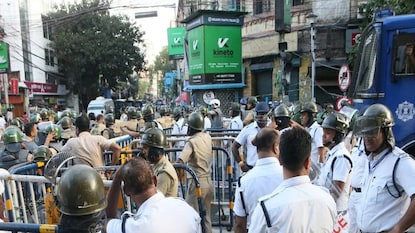 প্রতীকী ছবি প্রতীকী ছবি