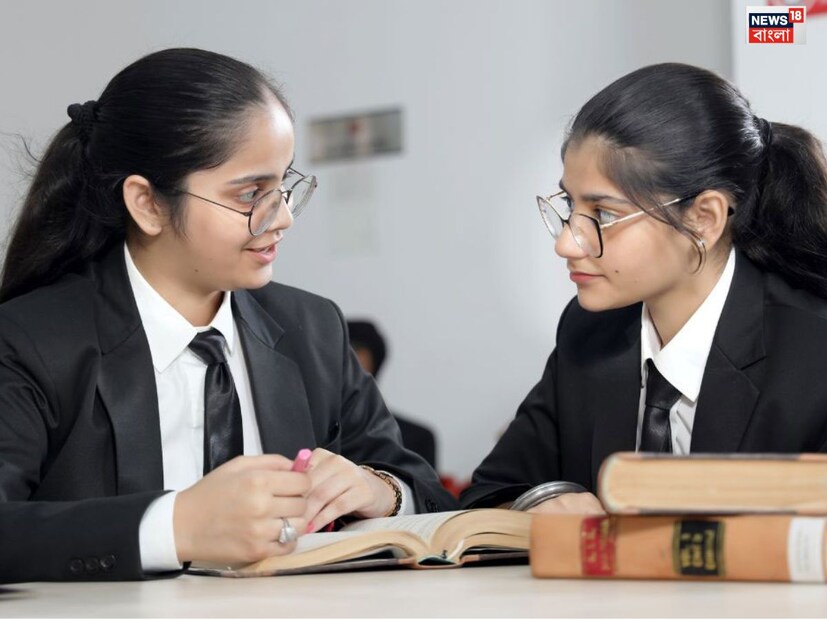 তথ্যের জন্য, সহকারী পাবলিক প্রসিকিউটর হওয়ার জন্য আইন ডিগ্রি থাকা বাধ্যতামূলক। এর পাশাপাশি, কম্পিউটার এবং ইন্টারনেটের প্রাথমিক জ্ঞান থাকাও প্রয়োজন। বয়সসীমা সম্পর্কে বলতে গেলে, এটি ২১ থেকে ৪০ বছর। সরকারি আইনজীবী অর্থাৎ পাবলিক প্রসিকিউটর হওয়ার জন্য, ৩ থেকে ৫ বছরের অভিজ্ঞতা থাকতে হবে। 