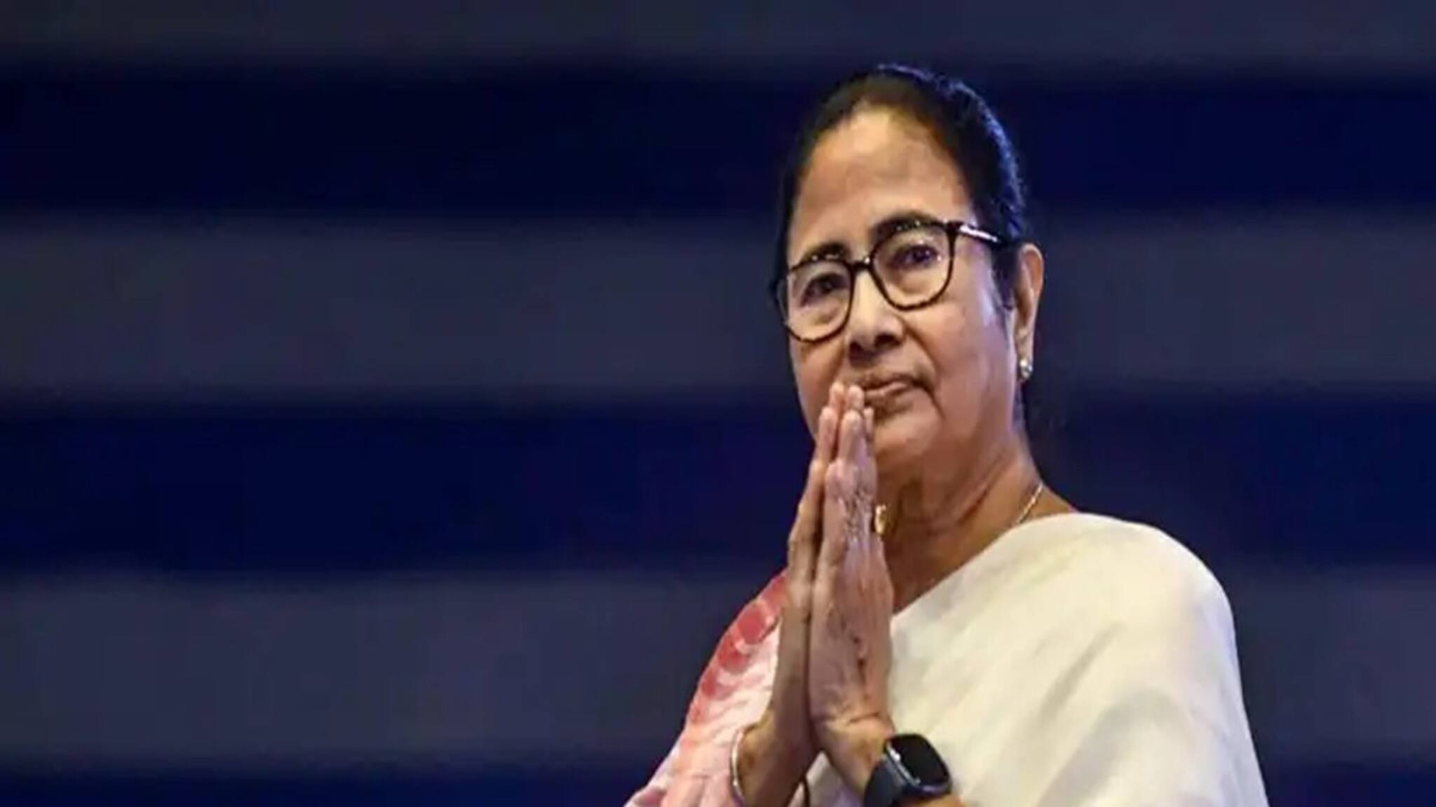 Mamata Banerjee: বিধানসভা ভোটের আগে পাখির চোখ কোন তিন প্রকল্প? জেলাশাসকদের বড় নির্দেশ মমতার