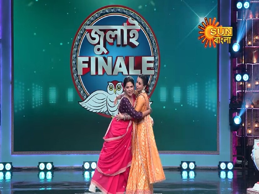 জুলাই মাসের ফিনালেতে এসে স্বাভাবিকভাবে খুশি মনামী। তিনি বলেন, 