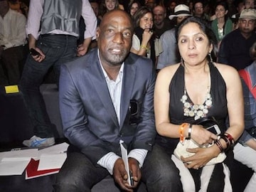 'মা হচ্ছি আমি', বিয়ের আগেই ভিভকে জানান নীনা! ভিভের জবাব যা ছিল, আশাই করেননি 'মা হচ্ছি আমি', বিয়ের আগেই ভিভকে জানান নীনা! ভিভের জবাব যা ছিল, আশাই করেননি