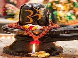 ভগবান শিবের পূজা করলে কাঙ্ক্ষিত ফল পাওয়া যায়