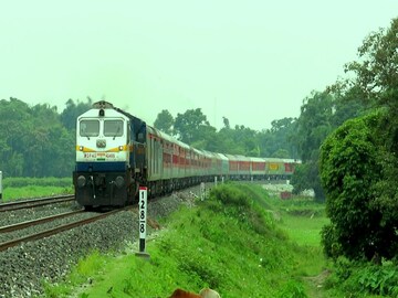 Train Cancellation: আগামী সপ্তাহে ওড়িশা যাওয়ার পরিকল্পনা? টানা ১২ দিন বাতিল থাকছে একাধিক ট্রেন, রইল ক্যানসেল তালিকা