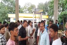তেল নয়, ভাতারের পাম্পে কী ভরা হচ্ছিল গাড়িতে? ভয়ঙ্কর অভিযোগে তুলকালাম, ছুটে এল পুলিশ