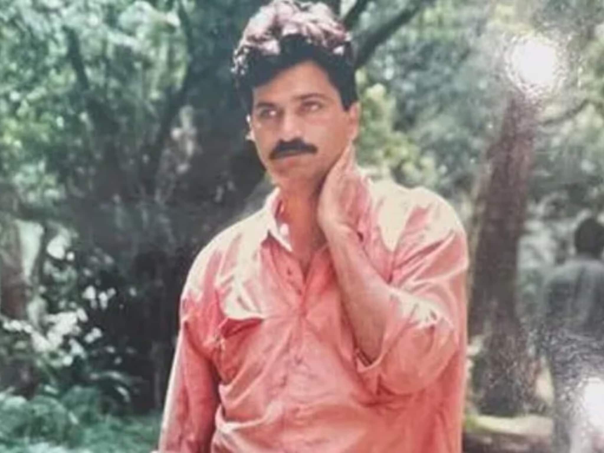 বেতাবের জন্য পেয়েছিলেন মোটে ৫০০ টাকা আয় করেছিলেন, ১ টাকার মিল খেয়ে থাকতেন ! এখন তাঁর ছেলের ছবি ৮০০ কোটি টাকা আয় করে