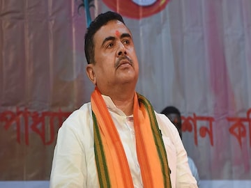 Suvendu Adhikari in Delhi: বদলে গেল সব অঙ্ক! দিল্লি গিয়ে হঠাৎ কার বাড়িতে গেলেন শুভেন্দু? বিজেপি-তেই জোর জল্পনা