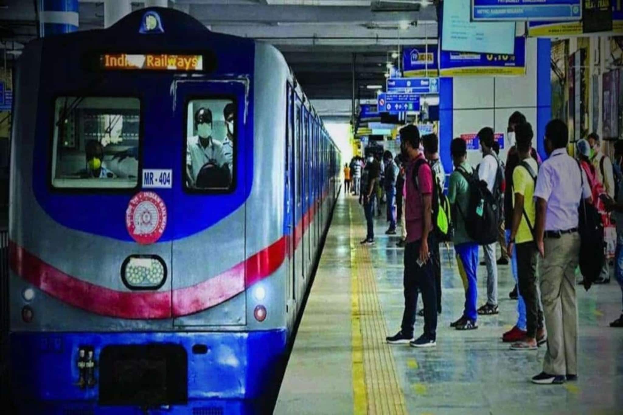 দারুণ খুশির খবর যাত্রীদের জন্য! সোমবার থেকে এই রুটে ৭২টি মেট্রো চলবে! বাড়ছে সময়সীমাও