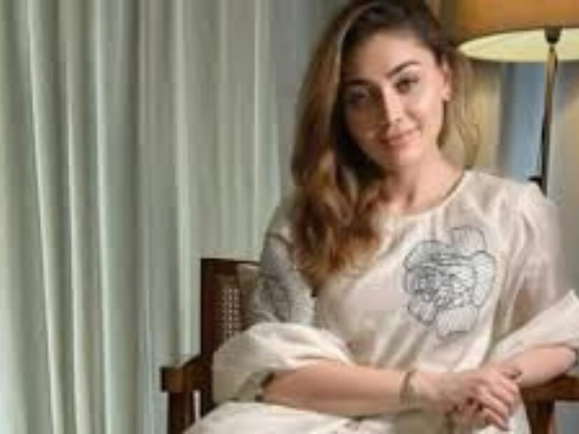 তিনি জানান, সাবলিঙ্গুয়াল বা ইফারভেসেন্ট ট্যাবলেট রূপে ওরাল গ্লুটাথিয়োন অপেক্ষাকৃত নিরাপদ ও সহজলভ্য। এগুলোর পার্শ্বপ্রতিক্রিয়া কম এবং সামান্য সময়ের ব্যবহারে ত্বক ফর্সা করার প্রভাব দেখা যায়। টপিক্যাল ক্রিমও কিছুটা কাজে দেয়, তবে তার কার্যকারিতা একেক জনের ক্ষেত্রে একেকরকম হয়।