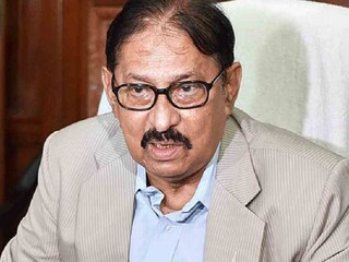 ‘কলেজগুলোতে যা হচ্ছে, এগুলো অসভ্যতামো...’, ছাত্র ইউনিয়ন নিয়ে কড়া মন্তব‍্য স্পিকার বিমান বন্দ্যোপাধ্যায়ের