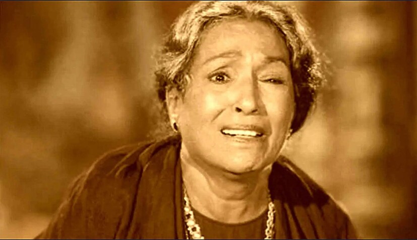 একটি দৃশ্যের সময় অভিনেতা ভগবান দাদা ভুল করে তাকে এত জোরে থাপ্পড় মারেন এবং তার কান থেকে রক্তক্ষরণ শুরু হয় এবং তার মুখের আংশিক পক্ষাঘাত হয়। ভুল চিকিৎসার ফলে তার অবস্থা আরও খারাপ হয়, তার বাম চোখ স্থায়ীভাবে ক্ষতিগ্রস্ত হয় এবং তার মুখের ডান দিকটি সাময়িকভাবে পক্ষাঘাতগ্রস্ত হয়। 