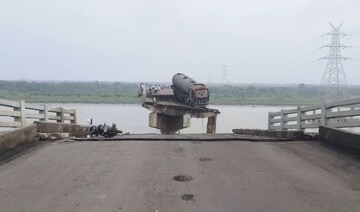 গুজরাতের গম্ভীরা ব্রিজ নিয়ে বিস্ফোরক অভিযোগ এলাকাবাসীর! আজ ঘটে গেল মৃত্যুমিছিল