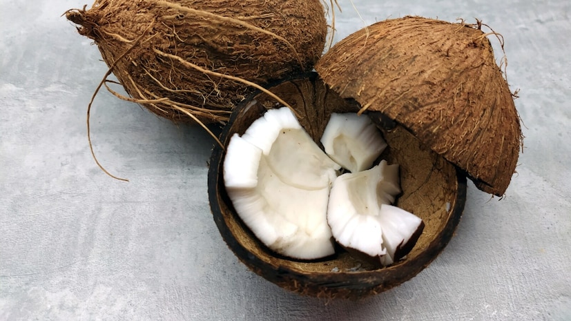 ৪. এবার এগুলো আপনার দরজার উভয় কোণে, বাগানের রাস্তায়, জানালার কাছে অথবা যেখানেই প্রয়োজন সেখানে রাখুন। ৫. প্রতি ৭-১০ দিন অন্তর এগুলো পরিবর্তন করতে থাকুন যাতে এগুলোর সুগন্ধ বজায় থাকে।