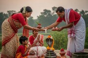 আজ  মনসাপুজোয় এই ২ জিনিস দিলে বিষাক্ত ছোবলে রক্তাক্ত জীবন! আশীর্বাদ পেতে দিন এই ফুল ও পাতা