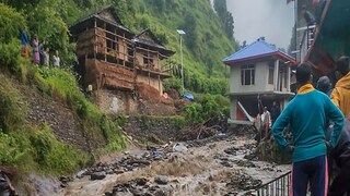 হড়পা বানে তছনচ হয়ে গিয়েছে হিমাচলের একাধিক এলাকা। (Representative Image) হড়পা বানে তছনচ হয়ে গিয়েছে হিমাচলের একাধিক এলাকা। (Representative Image)