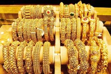 Gold Bond vs Jewellers Scheme: জানুন কোন স্কিম বেশি সেফ এবং কে দিতে পারে বেশি রিটার্ন