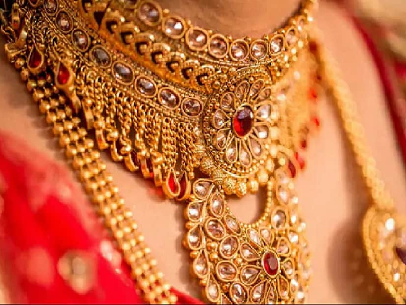 Big News On Gold: সোনা নিয়ে চিনের বড় সিদ্ধান্ত, ৬০ শতাংশ কমেছে আমদানি ! ভারতে সোনার দামে কি প্রভাব পড়বে ?