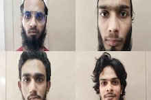 গুজরাতে ধরা পড়ল আল কায়দার চার কুখ্যাত জ*ঙ্গি! কী ব্যবহার করছিল তারা জানেন, অবাক পুলিশও