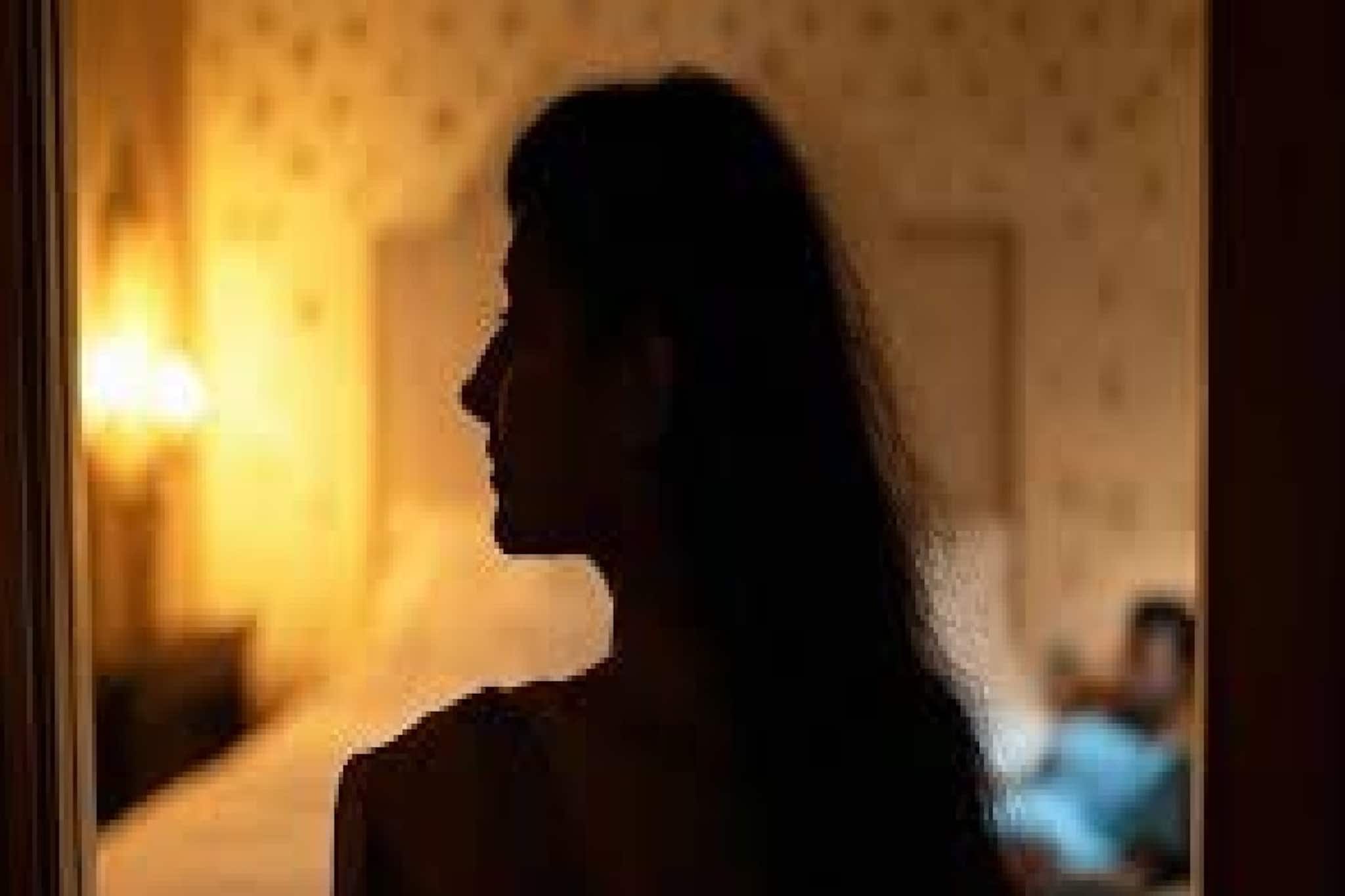 বাঁকুড়ার একের পর এক হোটেলে পুলিশ হানা দিতেই পর্দাফাঁস! মহিলাদের এ কী অবস্থা! উদ্ধার ৭