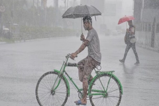 দু'ঘণ্টার মধ্যেই ঝেঁপে বৃষ্টি আসছে, ভাসবে তিন জেলা, সঙ্গে ৪০ কিমি বেগে ঝড়! সাবধান