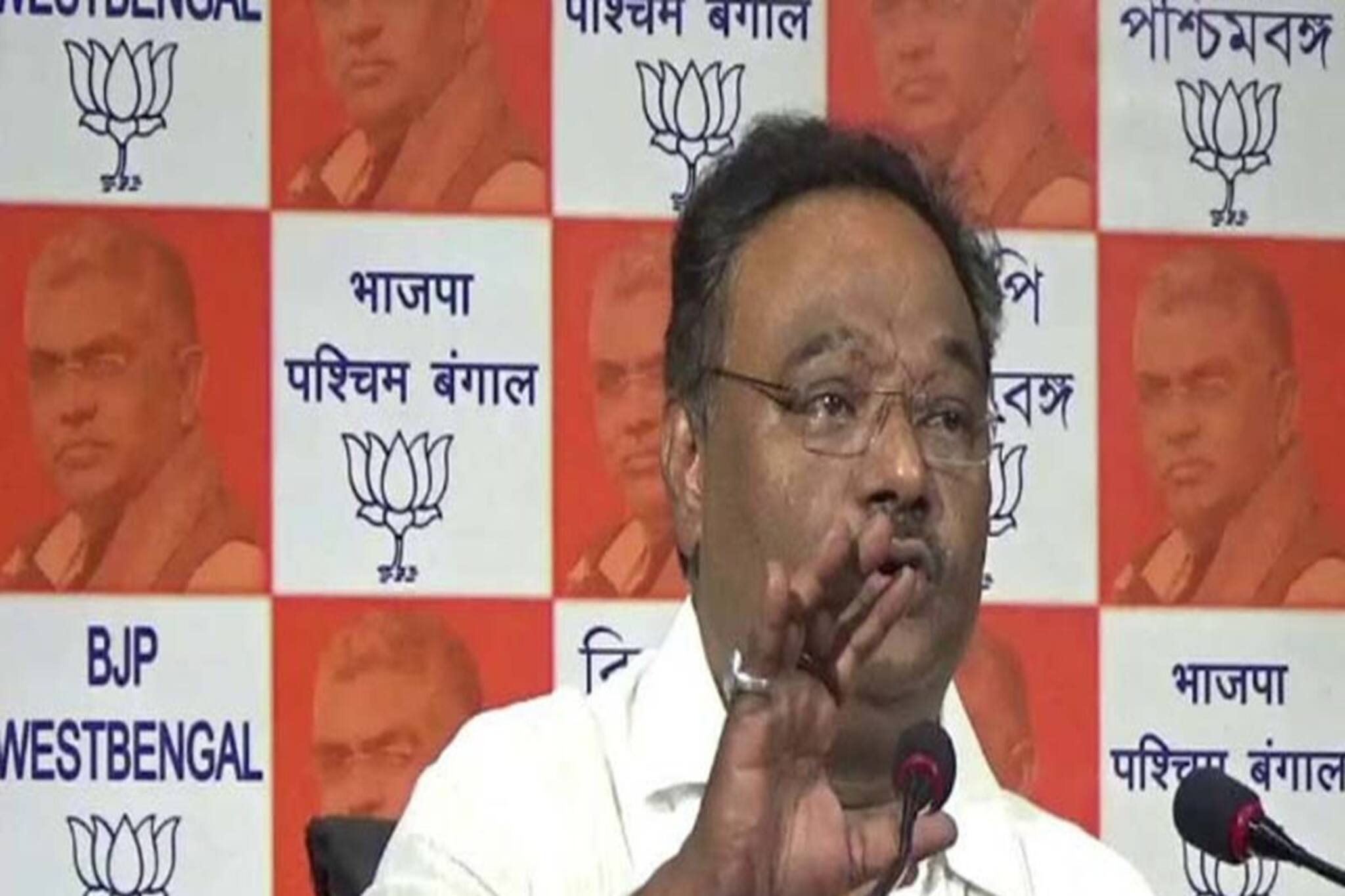 'এসআইআর-এর কাজ ঠিক মতো করুন, নাহলে...' কর্মীদের সতর্ক করে দিলেন শমীক ভট্টাচার্য