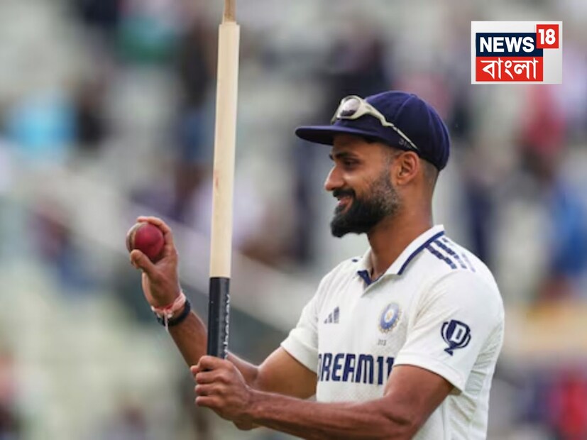 বিহারের বাসিন্দা আকাশ দীপ৷ জন্ম ১৯৯৬ সালের ১৫ ডিসেম্বর বিহারের সাসারাম জেলার দেহরি গ্রামে। বাবা রামজি সিং একজন স্কুল শিক্ষক ছিলেন। আকাশ দীপের শৈশব খুব একটা সহজ ছিল না। ১৬ বছর বয়সে তাঁর বাবা মারা যান এবং মাত্র ৬ মাস পরে তাঁর বড় ভাইও মারা যান। এই জোড়া ধাক্কায় কার্যত ভেঙে পড়ে তাঁর পরিবার। মা লাড্ডু দেবী সংসার এবং আকাশের দেখাশোনা করতেন৷ কিন্তু, সেই জোড়া ধাক্কার জেরে সেই সময় আকাশের জীবন থেকে উধাও হয়ে যায় ক্রিকেট। সেই সময় তিন বছর ধরে ব্যাট বা বলও স্পর্শ করেননি আকাশ।