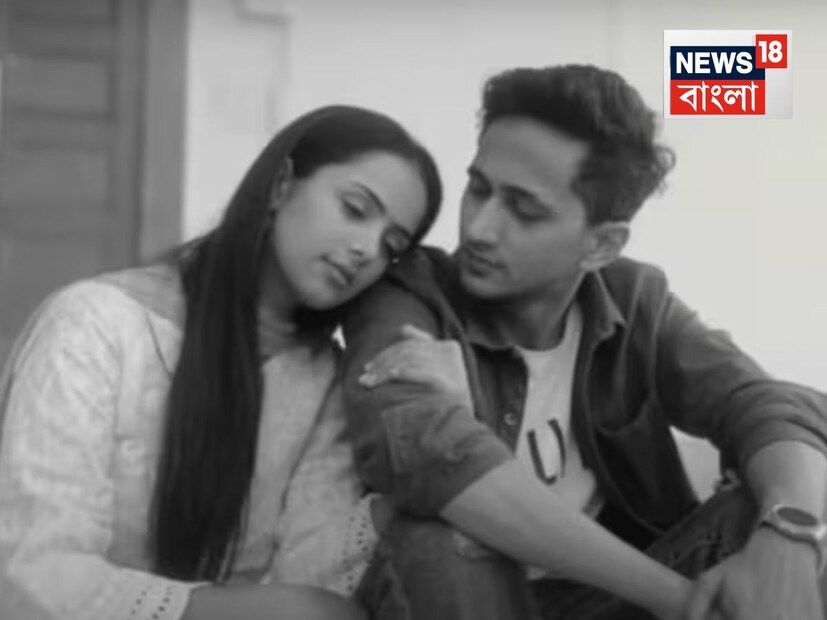 এখানেই শেষ নয়, দীপক পুলিশকে জেরায় বলেছেন, ‘‘পরিস্থিতি আরও খারাপ হচ্ছিল৷ এটা আমার মান সম্মানের ব্যাপার৷ আমার মানে লাগছিল৷ আমার কাছে লাইসেন্সড রিভরভার ছিল৷ মেয়ে তখন রান্নাঘরে রান্না করছিল৷ আমি পিছন থেকে ওকে ৩টে গুলি মারি৷ কোমরে৷ আমি আমার মেয়েকে খুন করেছি৷’’