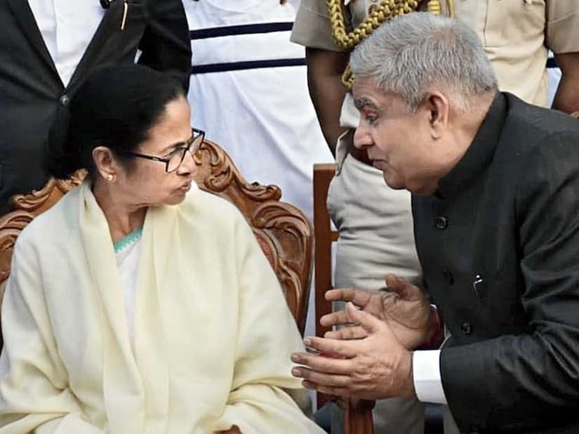 এদিকে কেন্দ্রীয় সরকার আবার বিচারপতি ভর্মার ইমপিচমেন্ট নিয়ে বিশেষ উৎসাহী নয়৷ কারণ, সম্প্রতি CNN-News18-এর একটি অনুষ্ঠানে কেন্দ্রীয় স্বরাষ্ট্রমন্ত্রী অমিত শাহ জানিয়েছিলেন সরকারের কাছে এবিষয়ে কোনও প্রস্তাব নেই। কিন্তু বিচারপতি ভর্মার ইমপিচমেন্ট নিয়ে জগদীপ ধনখড়ের ঘন ঘন প্রকাশ্যে মতপ্রকাশ  ভাল চোখে দেখছিল না কেন্দ্র৷ জগদীপ ধনখড় বারবার সমালোচনা করছিলেন যে বিচারপতি যশবন্ত ভার্মার বিরুদ্ধে কেন এখনও পর্যন্ত কোনও এফআইআর দায়ের করা হয়নি। উপরাষ্ট্রপতি হিসেবে এটি তাঁর এক্তিয়ার বহির্ভূত বিষয় ছিল বলে মনে করছিল অনেকে৷ 