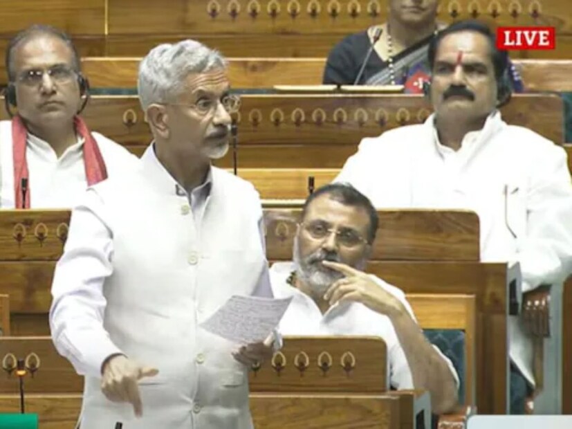 ২২ এপ্রিল অর্থাৎ,  পহেলগাঁওয়ে জঙ্গি হামলা থেকে শুরু করে ১৭ জুন অপারেশন সিঁদুরের পরে সংঘর্ষ বিরতি ঘোষণা হওয়া পর্যন্ত টেলিফোনে কোনও কথা হয়নি ভারতের প্রধানমন্ত্রী নরেন্দ্র মোদি এবং আমেরিকার প্রেসিডেন্ট ডোনাল্ড ট্রাম্পের মধ্যে৷ 