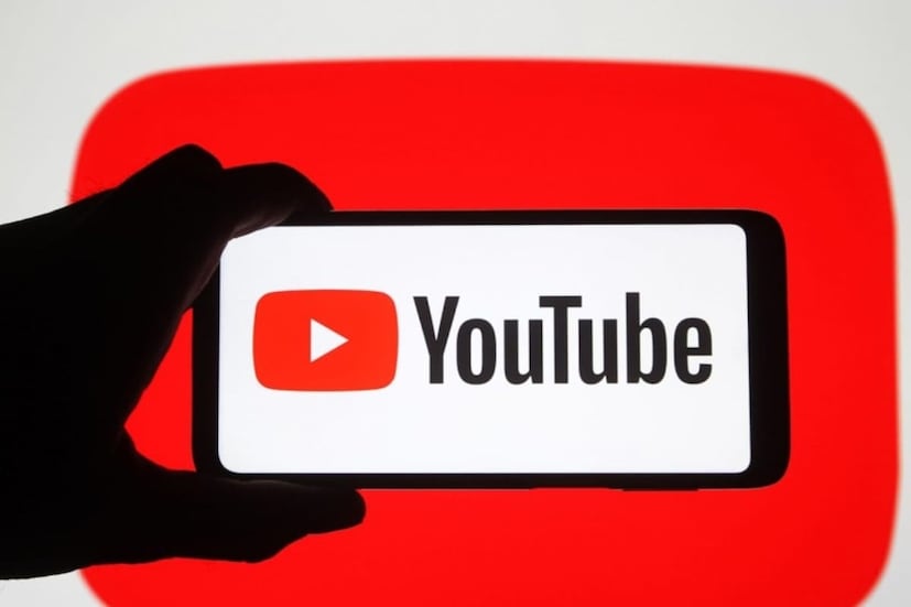 YouTube-এর বক্তব্য, বর্তমানে ব্যবহারকারীরা ট্রেন্ডিং পেজে সেভাবে আসেন না। বেশিরভাগ ব্যবহারকারীই সার্চ, Explore ট্যাব, চ্যানেল ভিজিট এবং সাবস্ক্রিপশনের মাধ্যমেই কন্টেন্ট খুঁজে নেন। সেই কারণেই আরও রিলেটেড এবং ক্যাটাগরি-ভিত্তিক ট্রেন্ডিং আনার সিদ্ধান্ত নিয়েছে সংশ্লিষ্ট কোম্পানি।