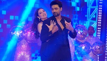 'পুরনো চাল ভাতে বাড়ে'! #desu কেমিস্ট্রি সুপারহিট,দেব-শুভশ্রীর রোম্যান্সের সেরা ৫ছবি দেখা?
